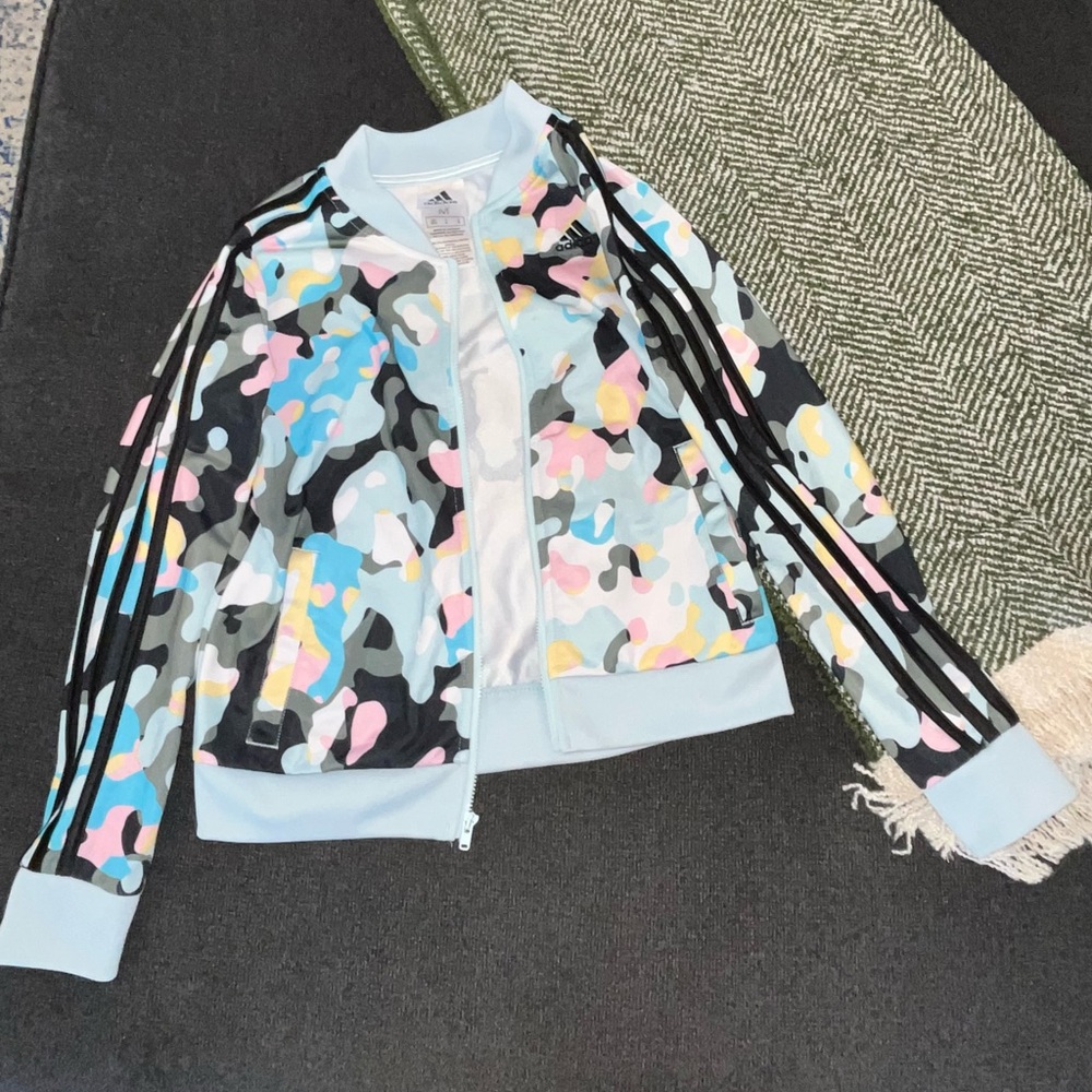 Girls Adidas Camo Zip Up Jacket- size 10/12